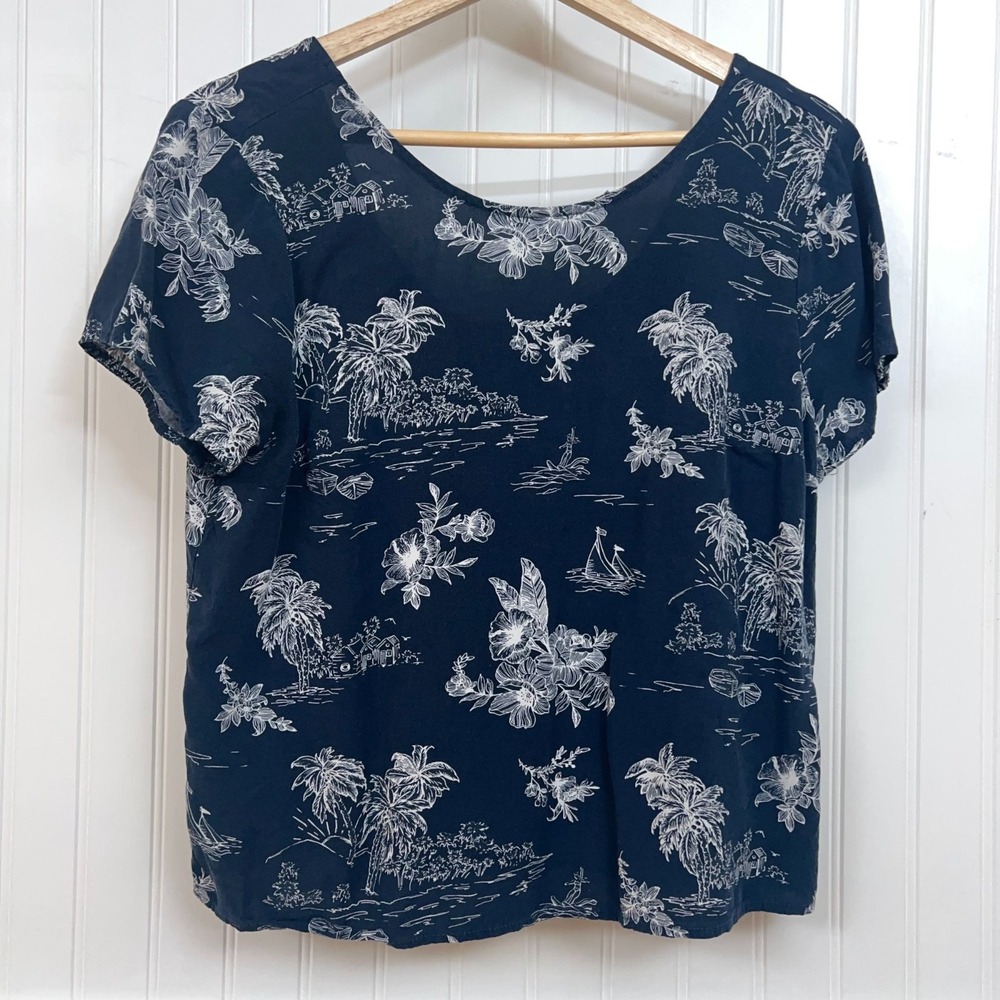 Abercrombie Fitch Blouse Boho Navy Cottage Hawaii Scoop Back Short Sleeve Wmns M